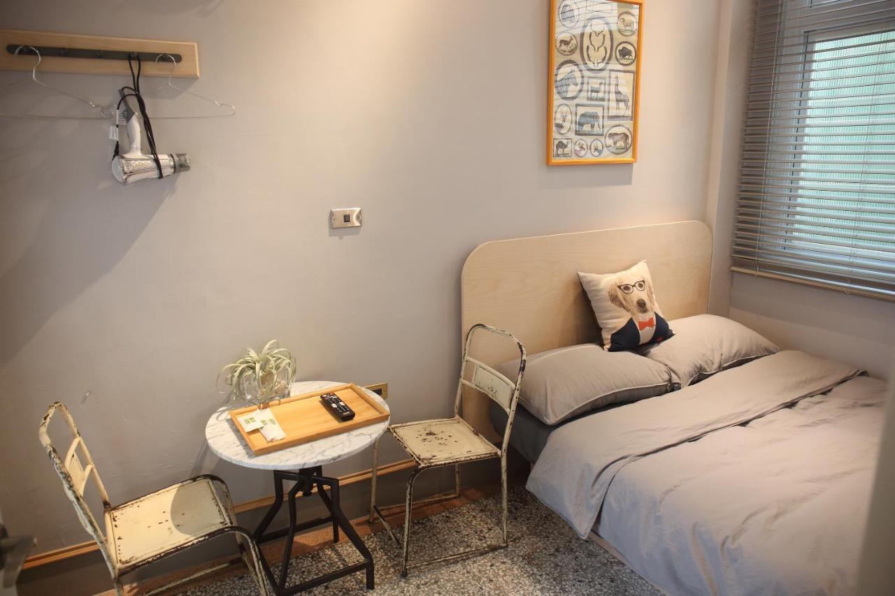 Spring Guest House Tainan Buitenkant foto