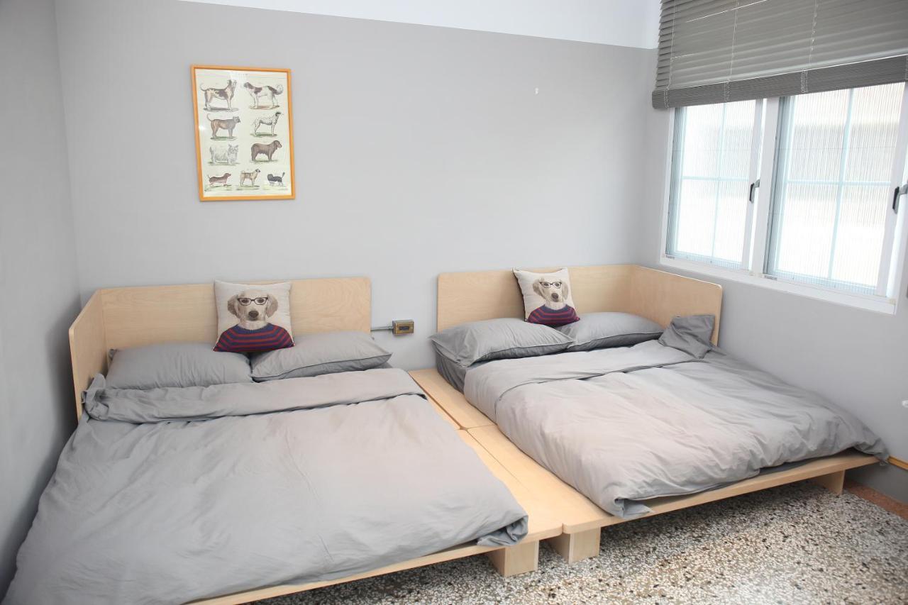 Spring Guest House Tainan Buitenkant foto